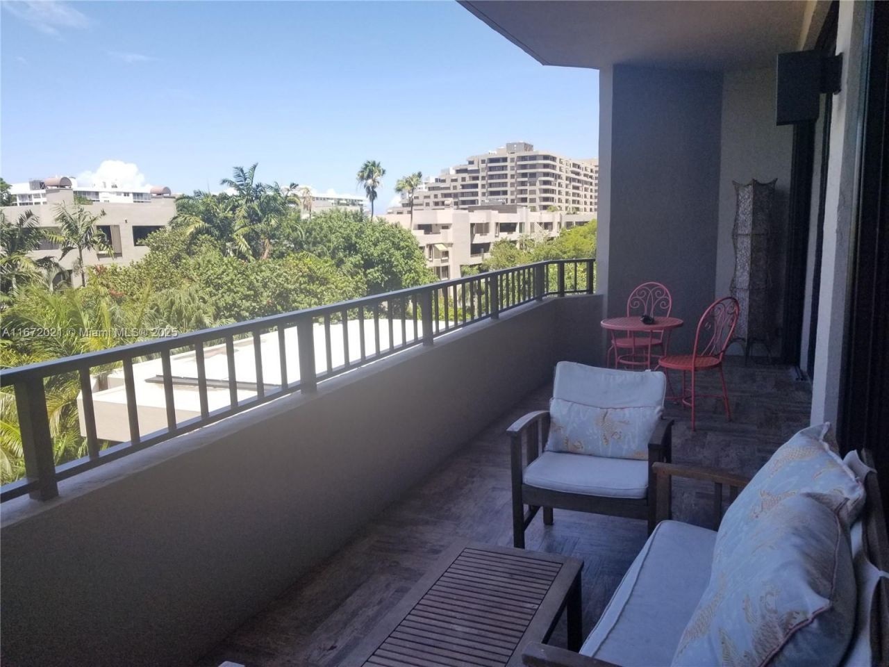 151 Crandon Blvd, Unit 430, Key Biscayne, FL 33149 Photo