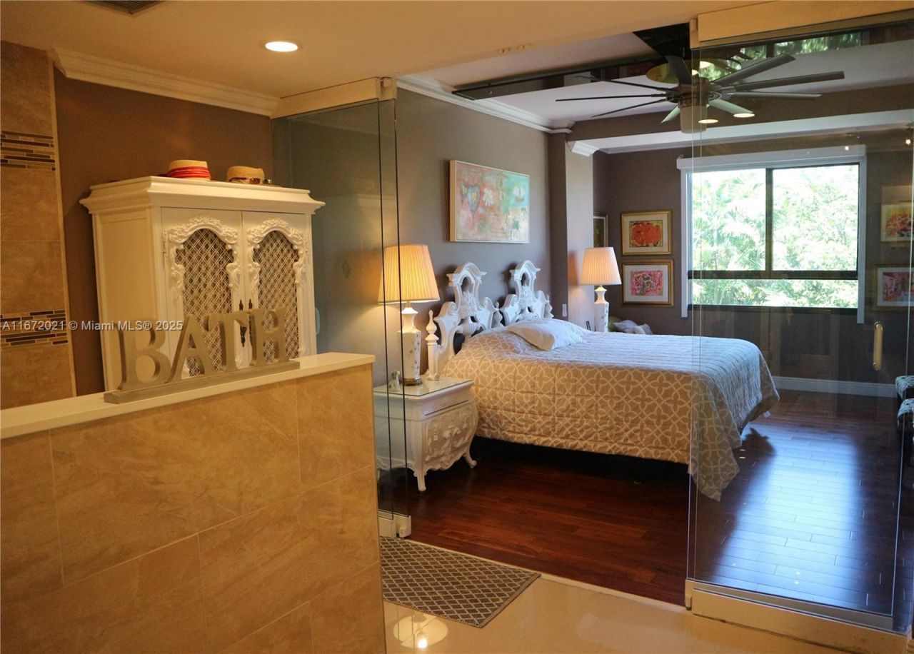 151 Crandon Blvd, Unit 430, Key Biscayne, FL 33149 Photo