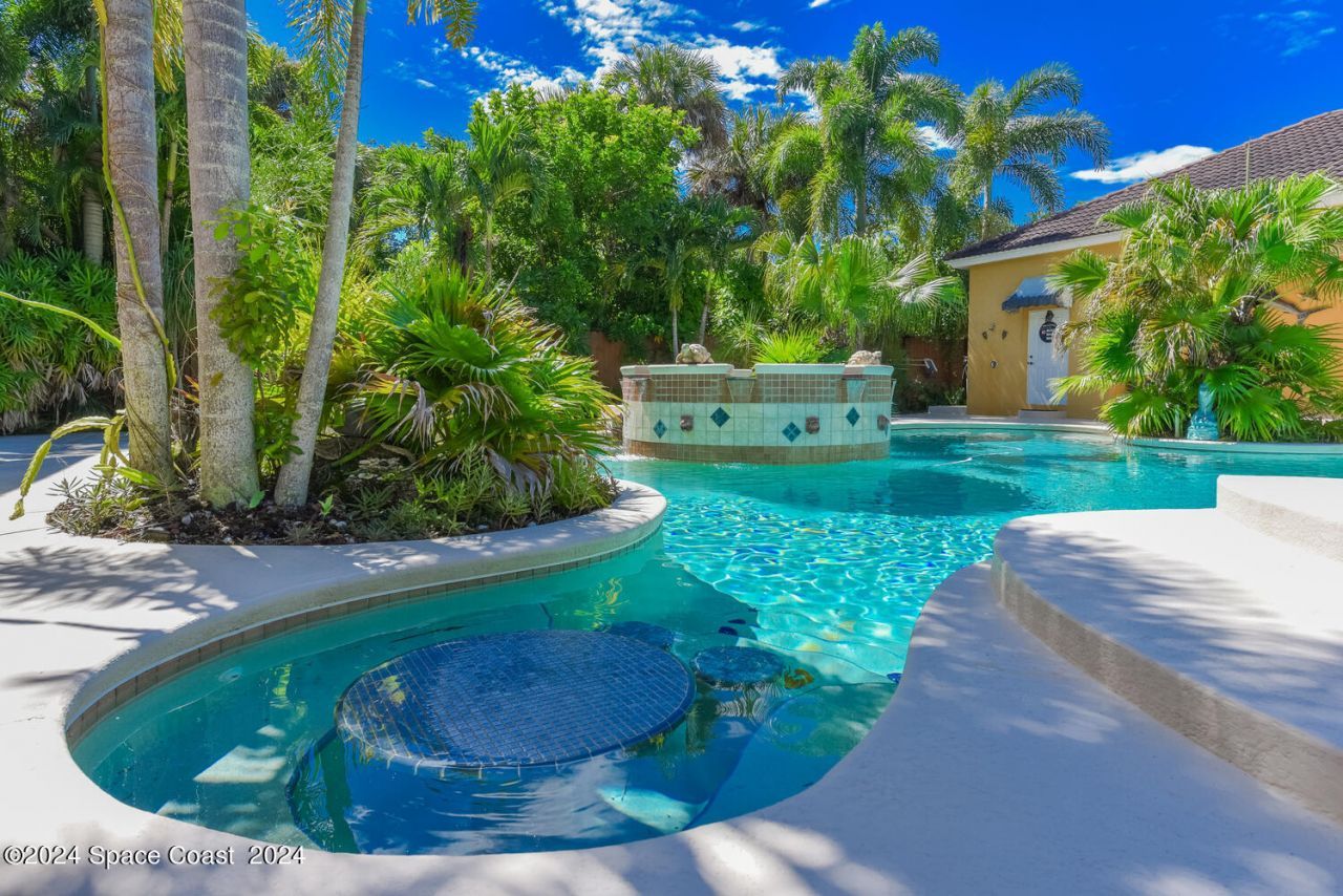 8053 S Indian River Drive, Fort Pierce, FL 34982 Photo