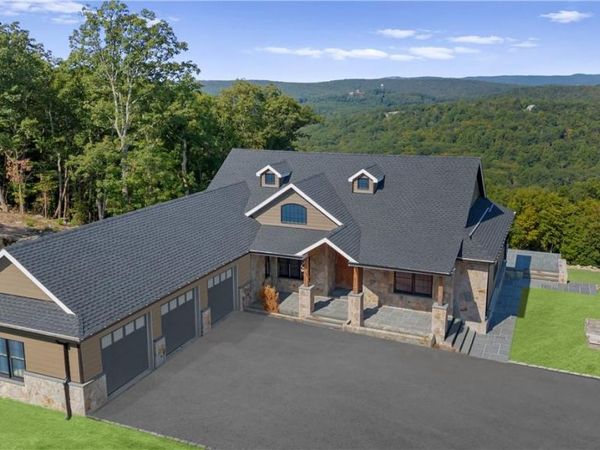 55 Ridgecrest, Putnam Valley, NY 10537