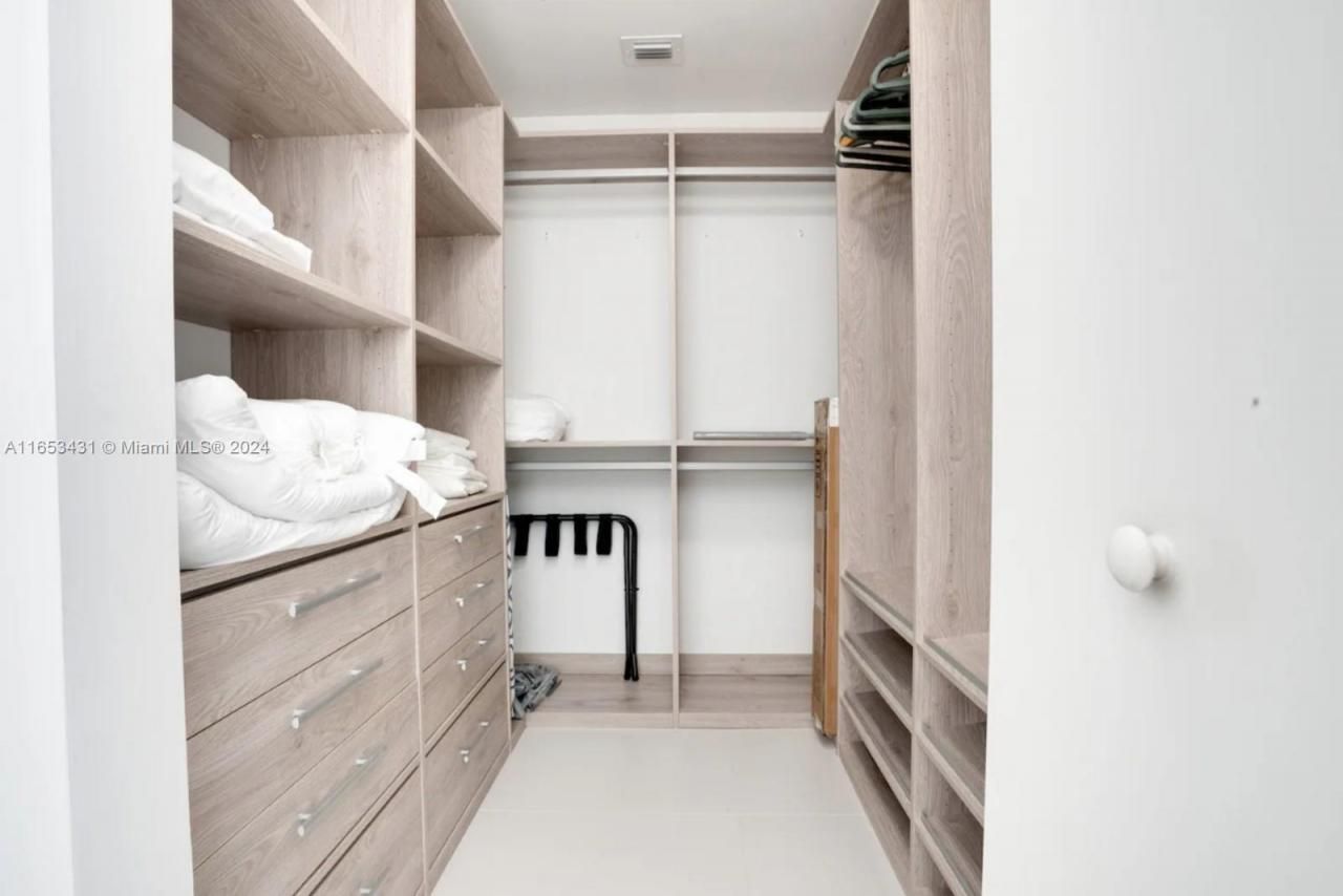 501 NE 31st St, Unit 3709, Miami, FL 33137 Photo