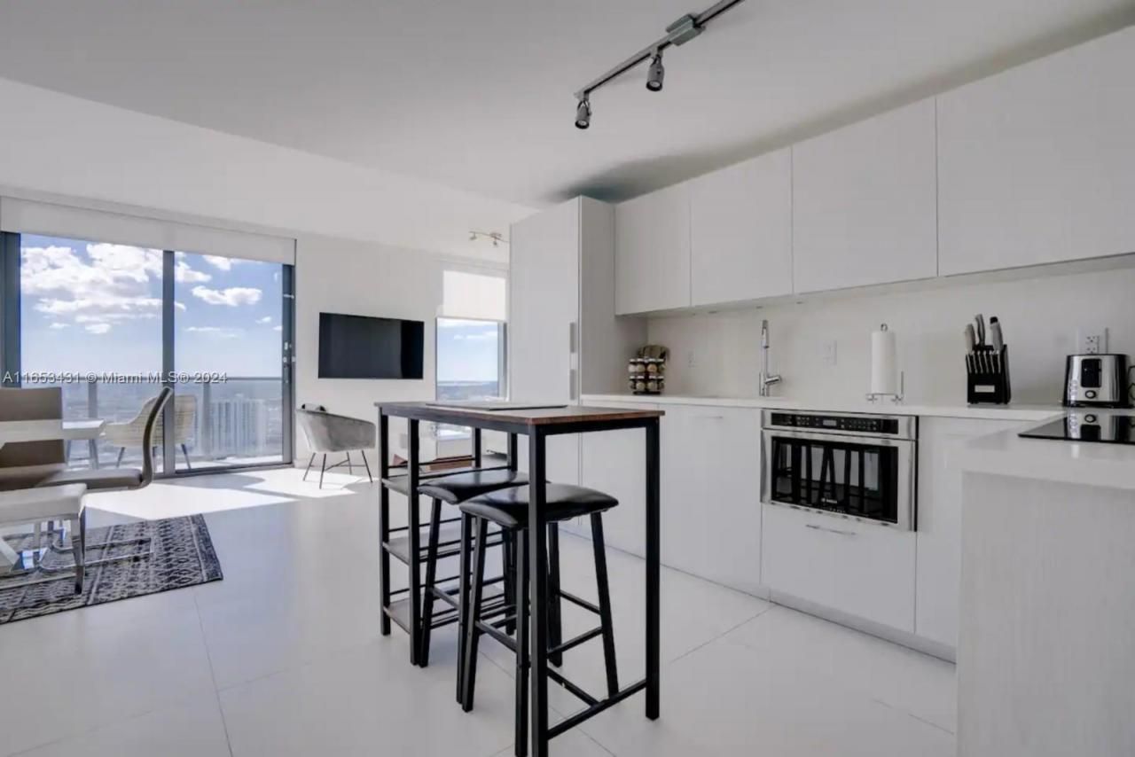 501 NE 31st St, Unit 3709, Miami, FL 33137 Photo