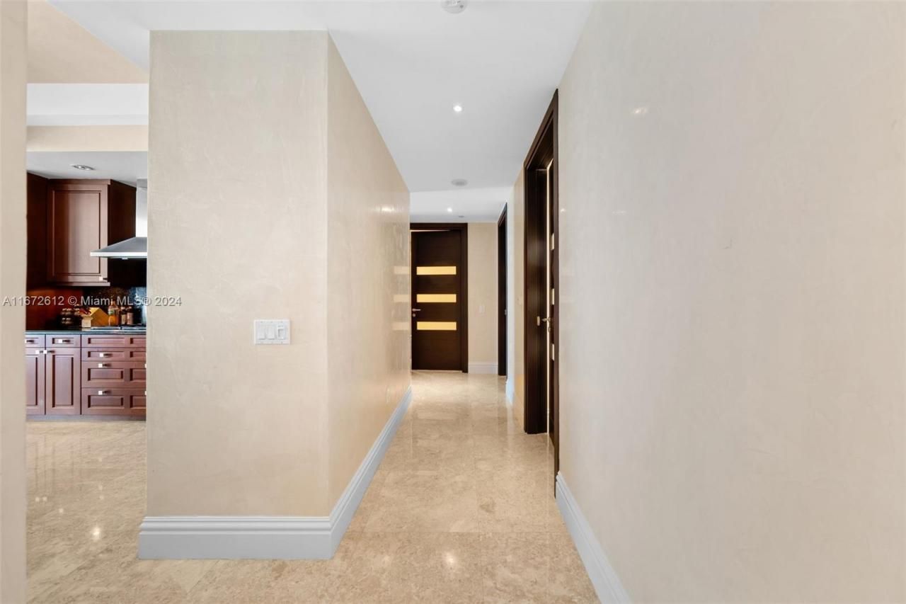 10295 Collins Ave, Unit 1605, Bal Harbour, FL 33154 Photo