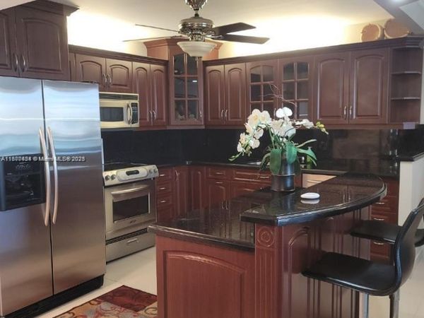 3800 S Ocean Dr, Unit 1407, Hollywood, FL 33019