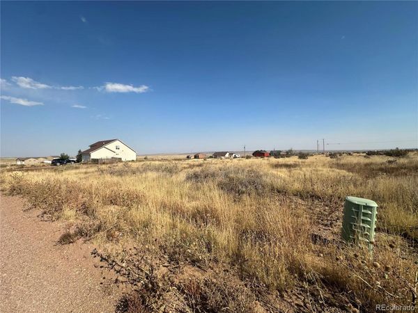 1436 N Chuckwagon Lane, Pueblo, CO 81007
