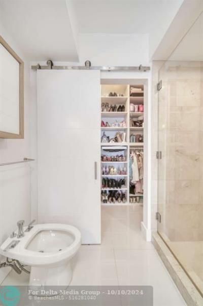 6365 Collins Avenue, Unit 2406, Miami Beach, FL 33141 Photo