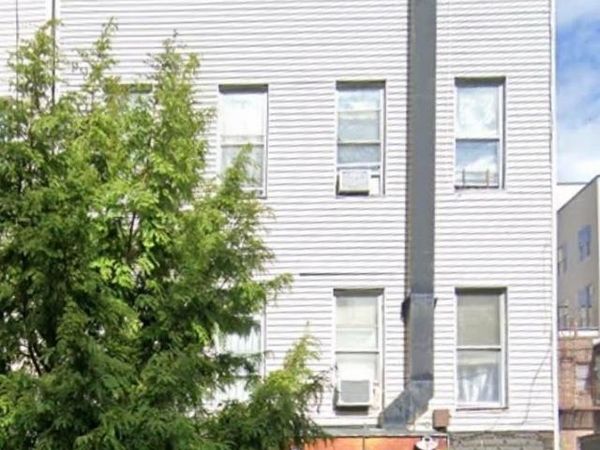 773 Park Avenue, Brooklyn, NY 11206