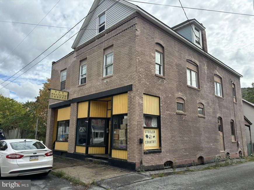 313 Greeve St, Conemaugh, PA 15909 Main Photo