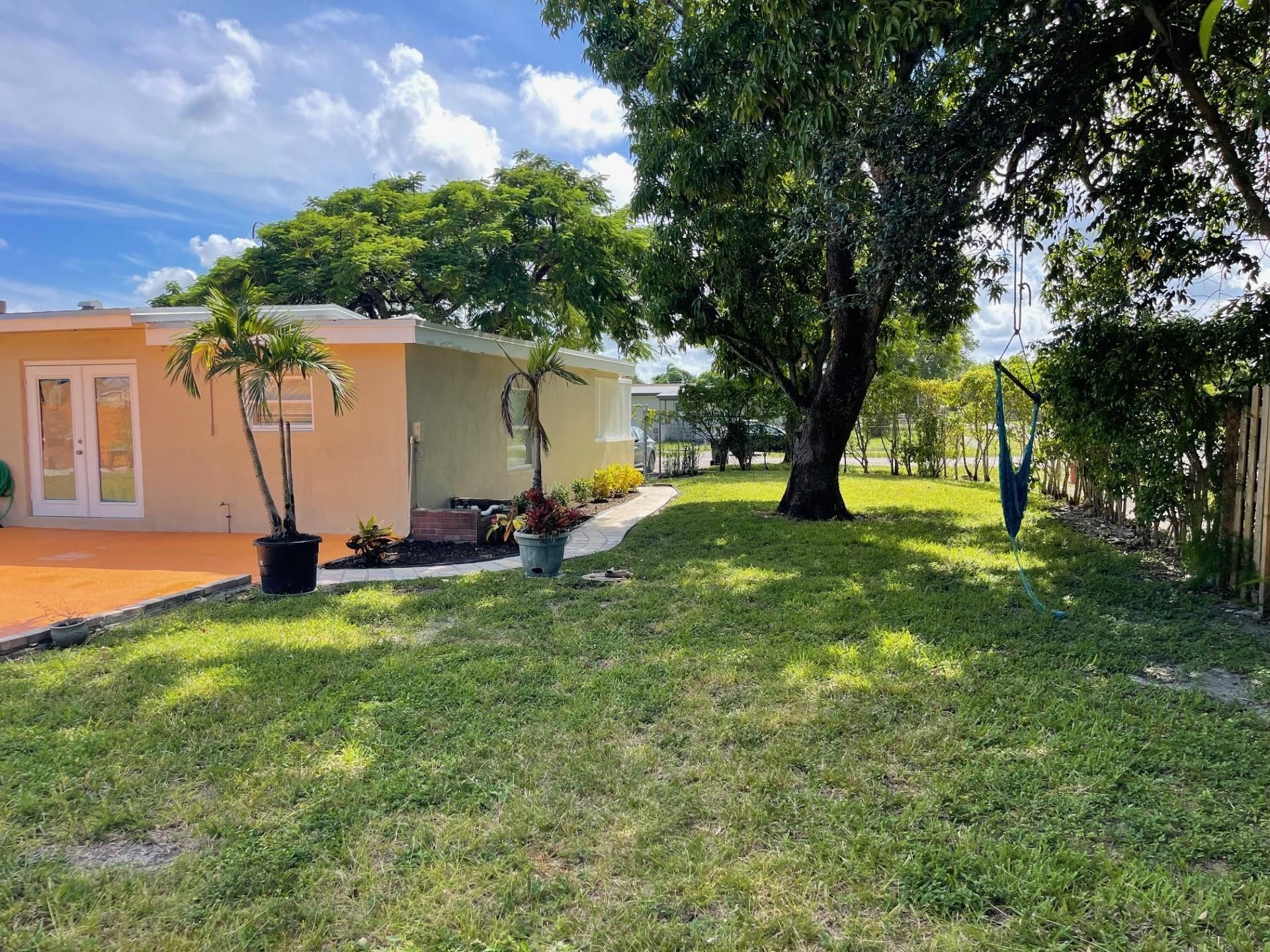 1809 NW 13th Court, Fort Lauderdale, FL 33311 Photo