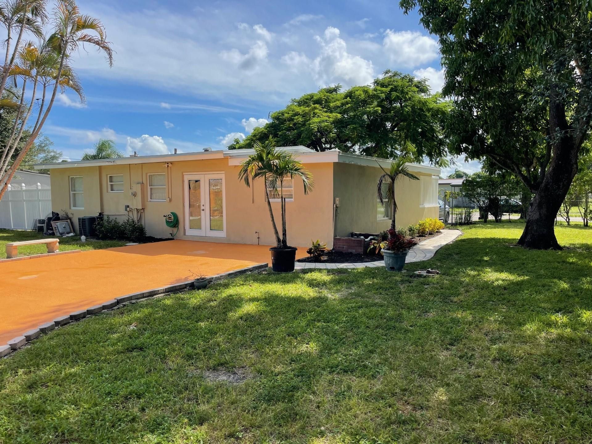 1809 NW 13th Court, Fort Lauderdale, FL 33311 Photo