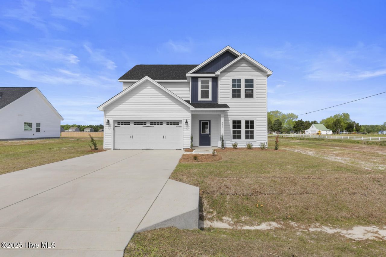 102 Coastal Meadows Drive, Stella, NC 28582 Main Photo