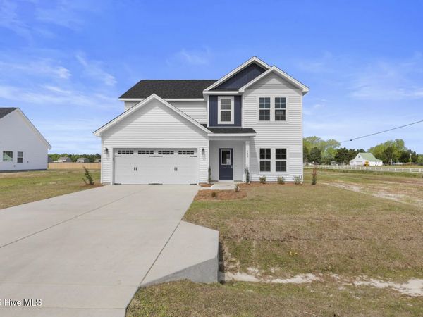 102 Coastal Meadows Drive, Stella, NC 28582