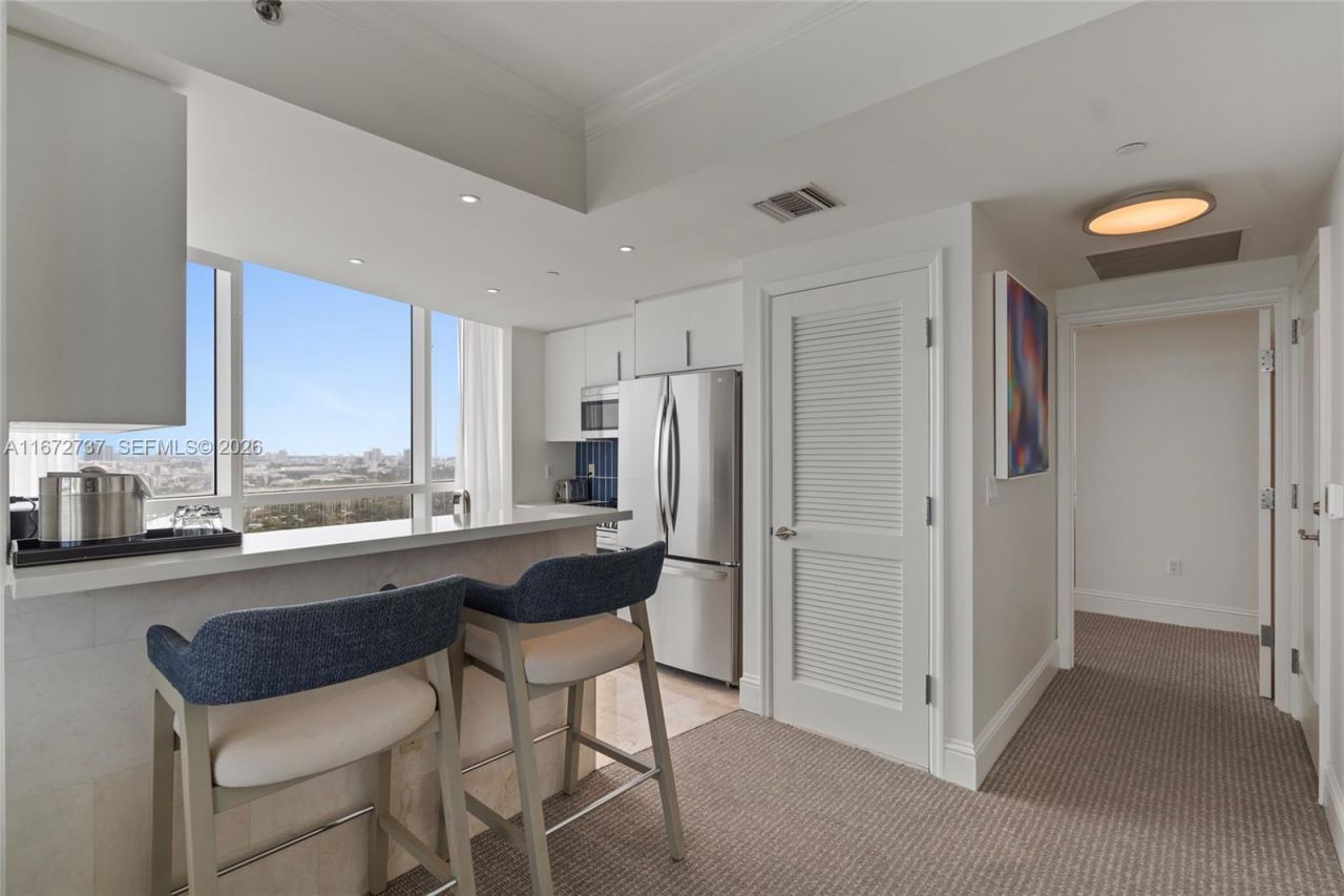 4401 Collins Ave, Unit 3202/3204, Miami Beach, FL 33140 Photo