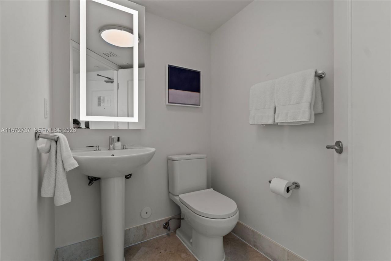 4401 Collins Ave, Unit 3202/3204, Miami Beach, FL 33140 Photo