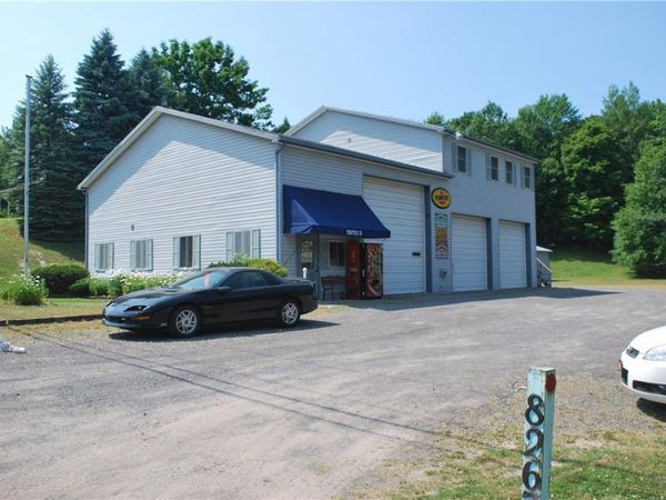 8267 Lake Road, Sodus Point, NY 14555