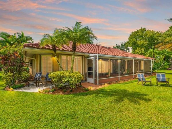 1395 SW Bent Pine Cove, Port St Lucie, FL 34986