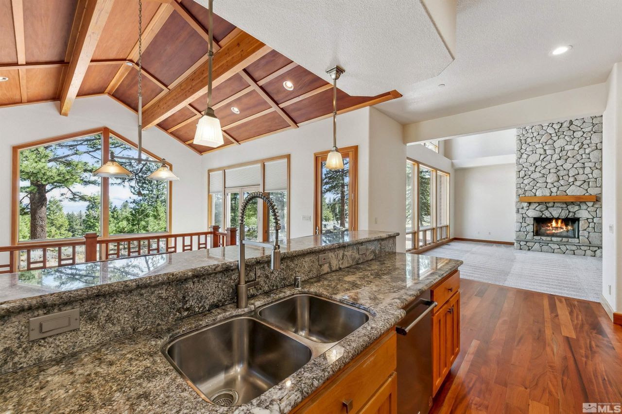 210 Sheridan Creek Court, Gardnerville, NV 89460 Photo