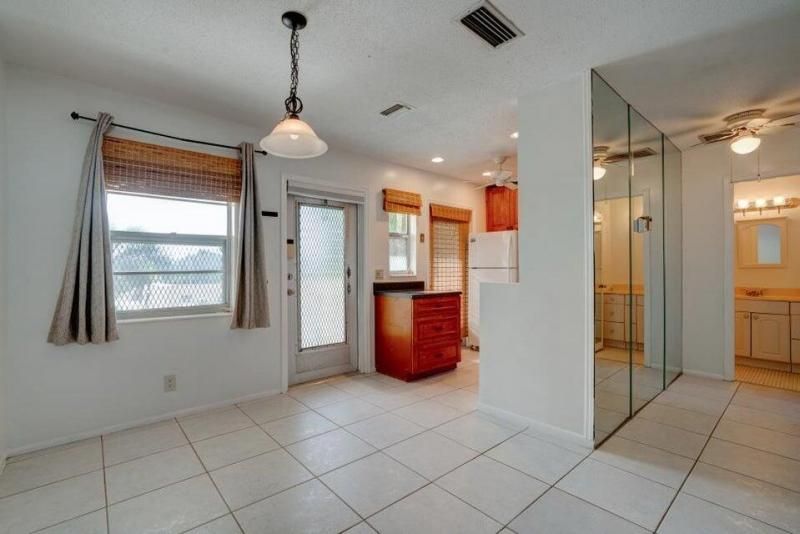 2111 NE 1st 203 Court, Unit 203, Boynton Beach, FL 33435 Photo