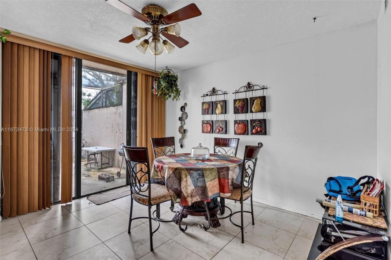 1333 NW 122nd Ter, Unit 1333, Pembroke Pines, FL 33026 Photo