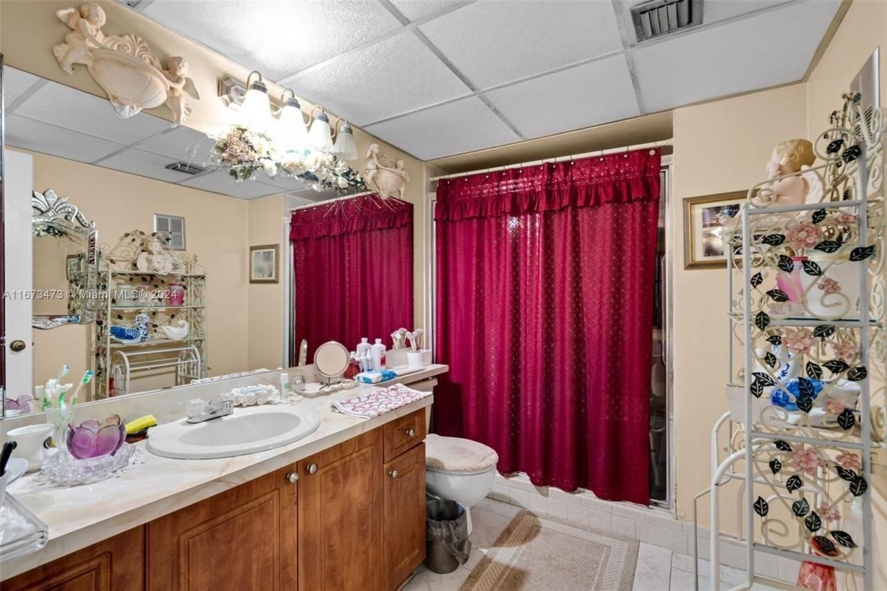 1333 NW 122nd Ter, Unit 1333, Pembroke Pines, FL 33026 Photo
