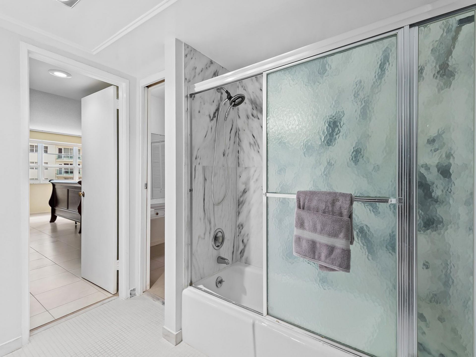 3430 Galt Ocean Drive, Unit 609, Fort Lauderdale, FL 33308 Photo