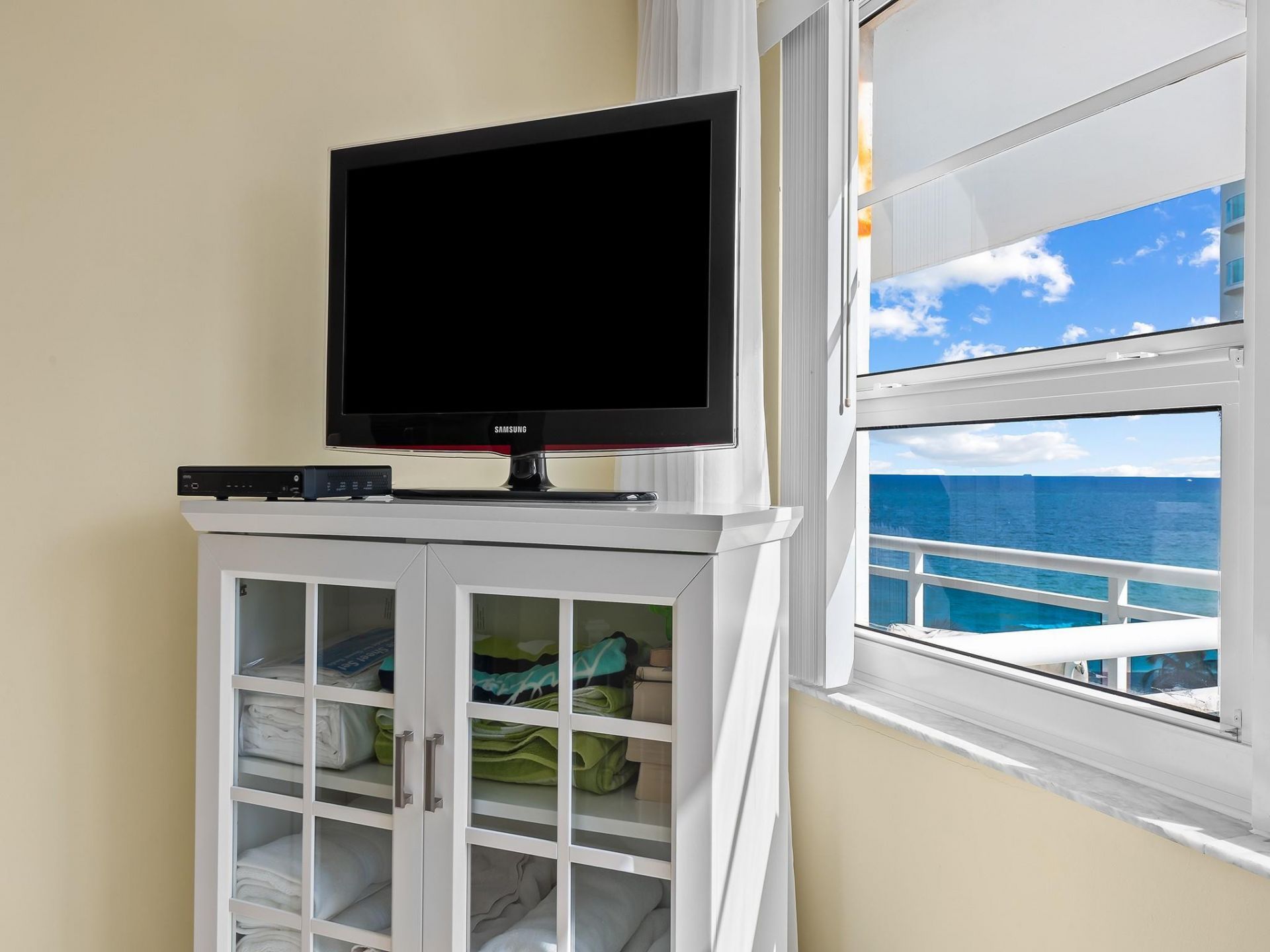 3430 Galt Ocean Drive, Unit 609, Fort Lauderdale, FL 33308 Photo