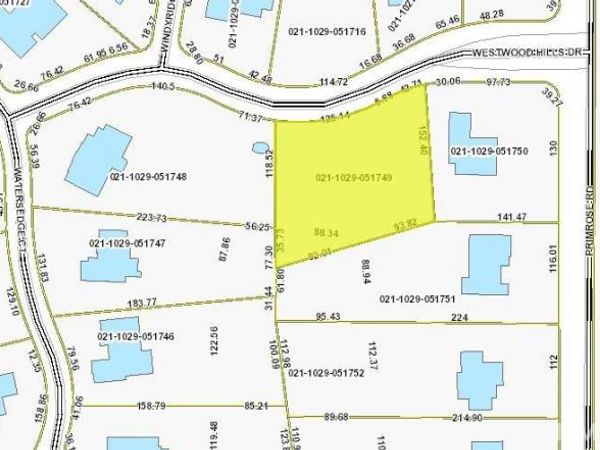 26050 WESTWOOD HILLS Drive, South Bend, IN 46628