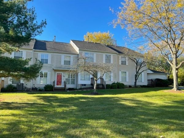 2796 Mull Avenue, Unit B, Copley, OH 44321