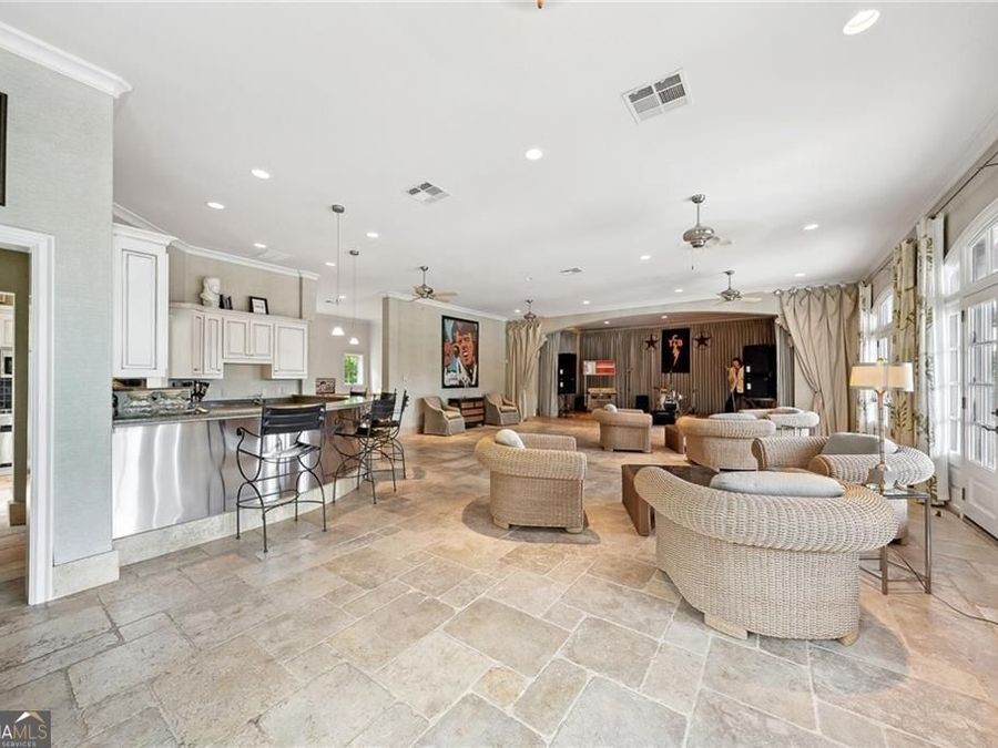 Property Image 87