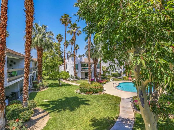 5225 E Waverly Drive, Unit 66, Palm Springs, CA 92264