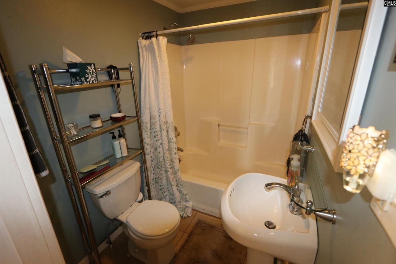 1308 Fire Tower Road Photo 9