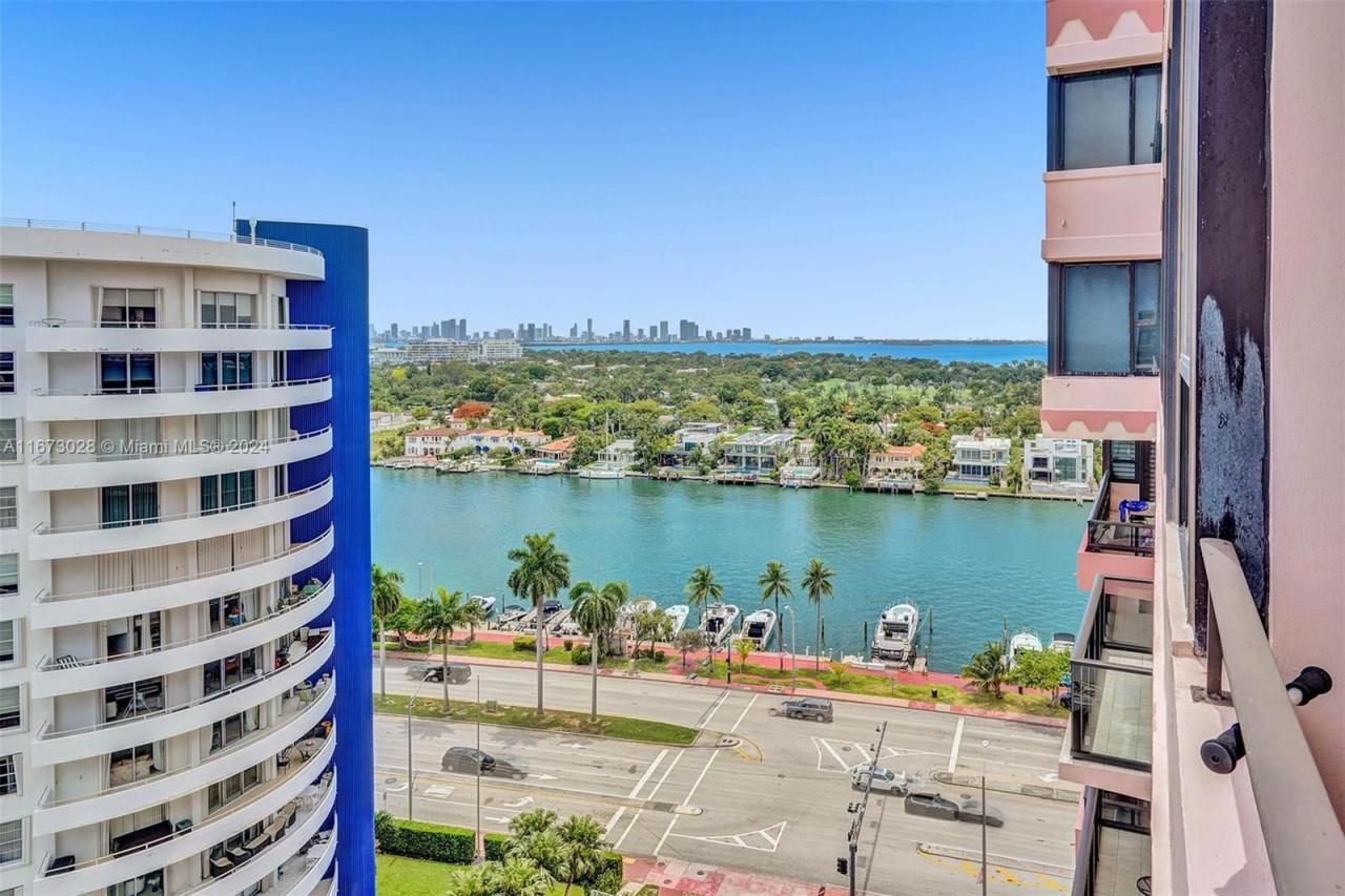 5225 Collins Ave, Unit PH7, Miami Beach, FL 33140 Photo