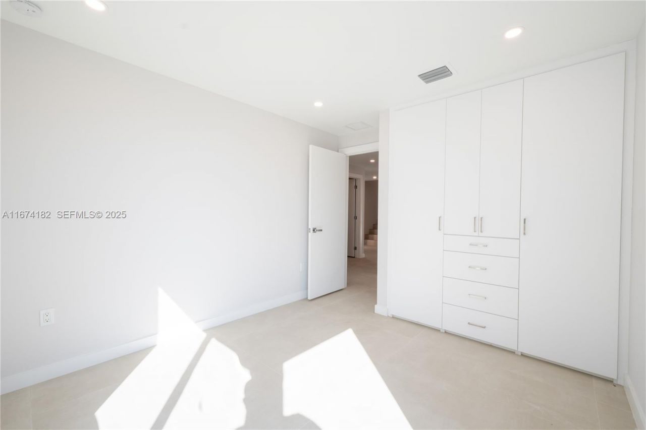 94825 Overseas Hwy 253, Key Largo, FL 33037 Photo