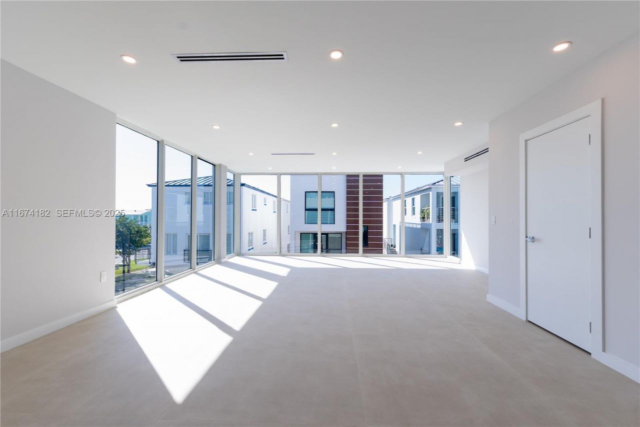 94825 Overseas Hwy 253, Key Largo, FL 33037 Photo