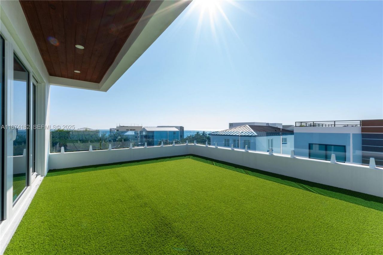 94825 Overseas Hwy 253, Key Largo, FL 33037 Photo