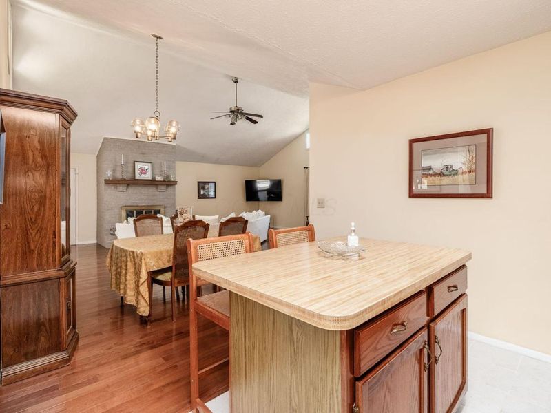 6278 Geyer Drive, Columbus, OH 43228 Photo 18