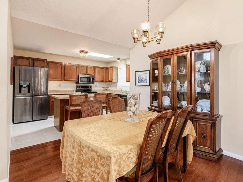 6278 Geyer Drive, Columbus, OH 43228 Photo 3