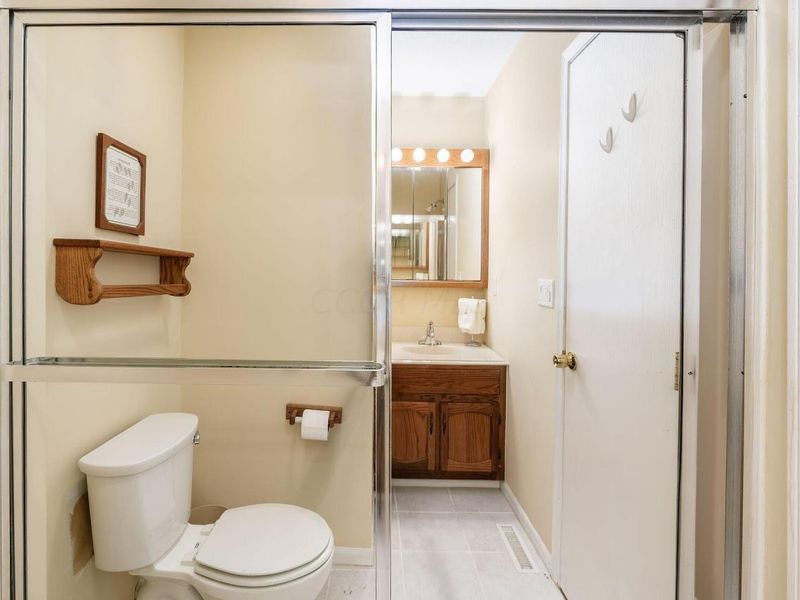 6278 Geyer Drive, Columbus, OH 43228 Photo 9