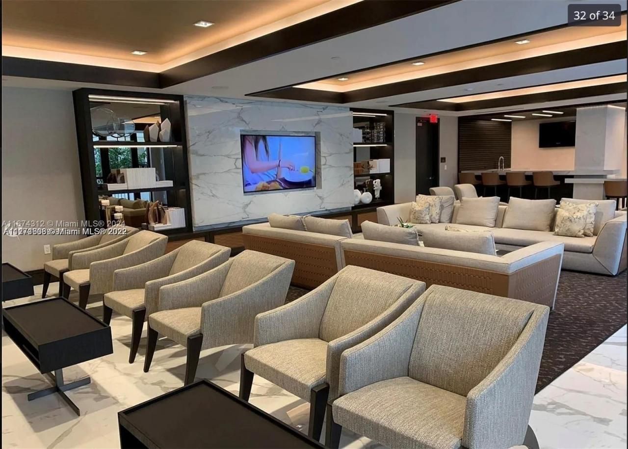 301 Altara Ave, Unit UPH1008, Coral Gables, FL 33146 Photo