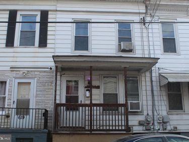 621 W NORWEGIAN STREET, POTTSVILLE, PA 17901