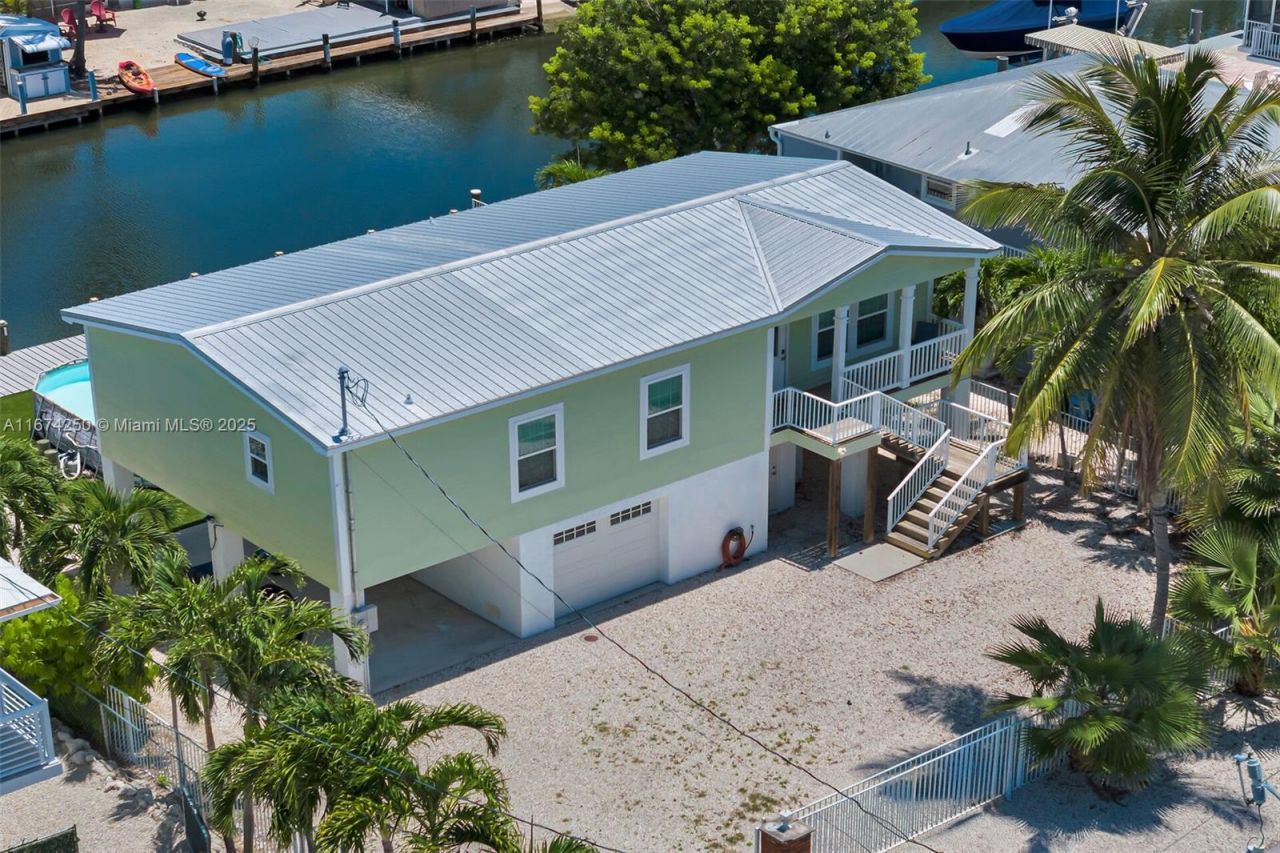 121 Venetian Dr, Islamorada, FL 33036 Photo