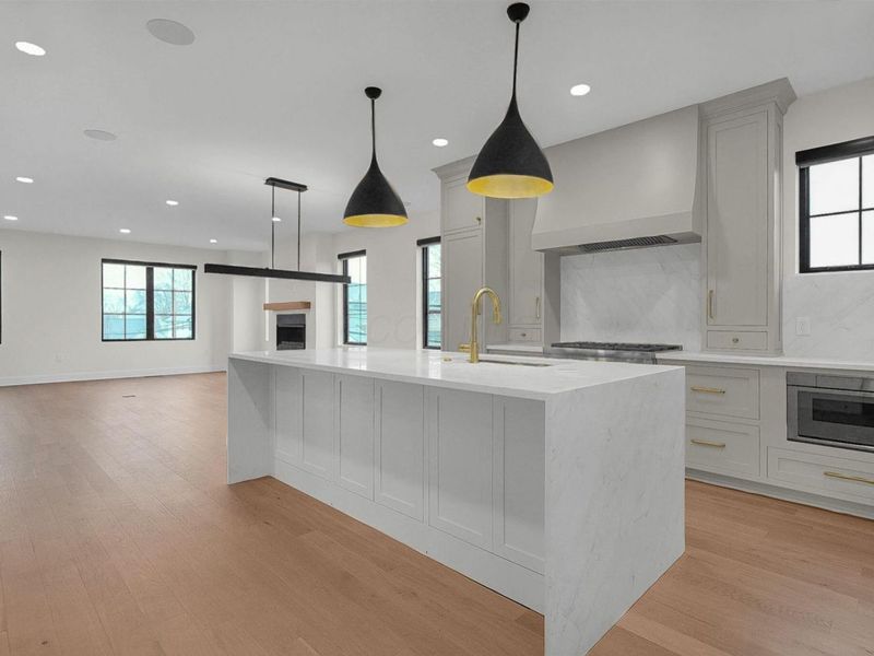 1081 W 3rd Avenue, Columbus, OH 43212 Photo 15