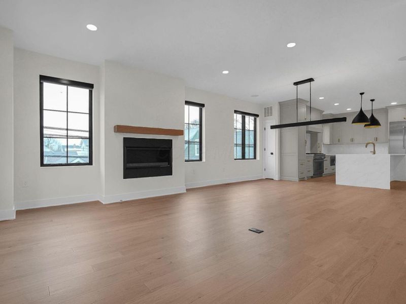 1081 W 3rd Avenue, Columbus, OH 43212 Photo 20