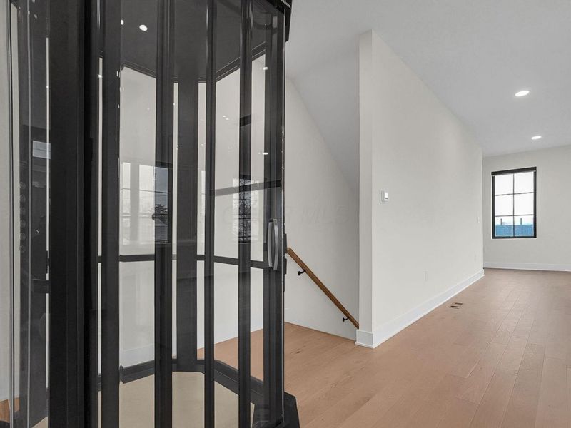 1081 W 3rd Avenue, Columbus, OH 43212 Photo 36