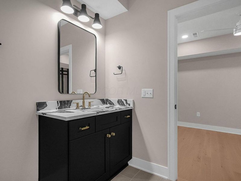 1081 W 3rd Avenue, Columbus, OH 43212 Photo 41