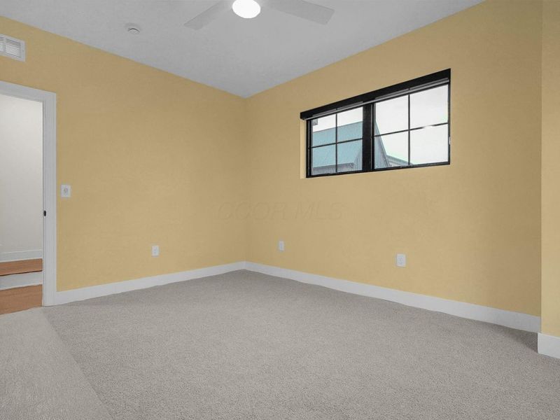 1081 W 3rd Avenue, Columbus, OH 43212 Photo 8