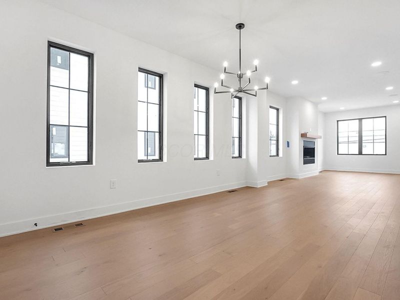 1083 W 3rd Avenue, Columbus, OH 43212 Photo 17