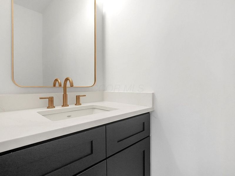 1083 W 3rd Avenue, Columbus, OH 43212 Photo 33