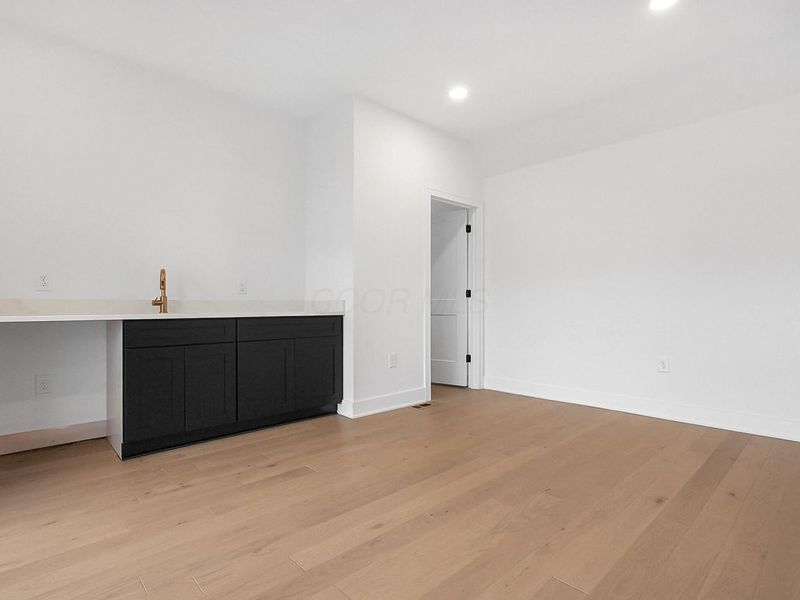 1083 W 3rd Avenue, Columbus, OH 43212 Photo 47