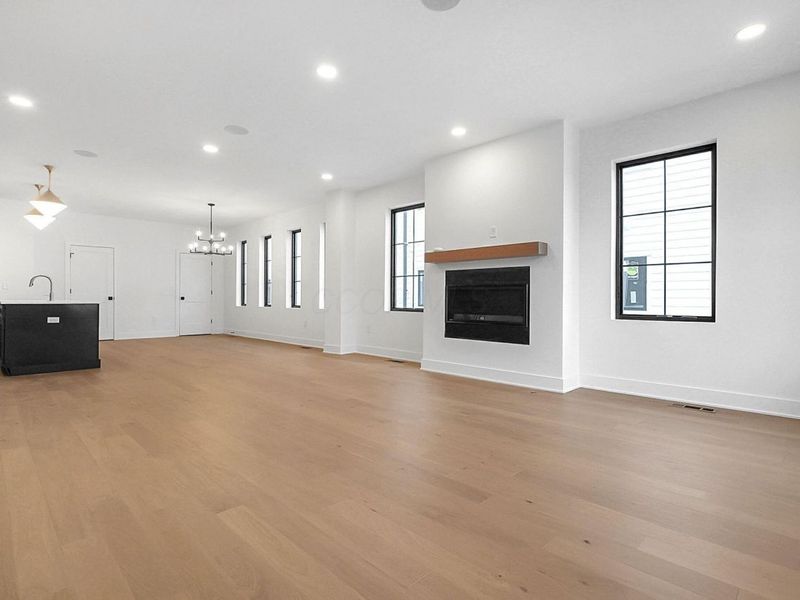 1083 W 3rd Avenue, Columbus, OH 43212 Photo 8